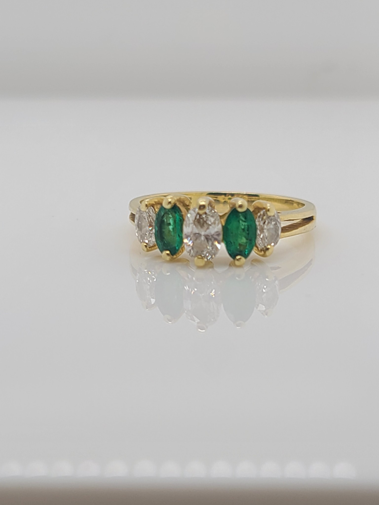 18kt Yellow Gold Marquis Emerald & Diamond Ring