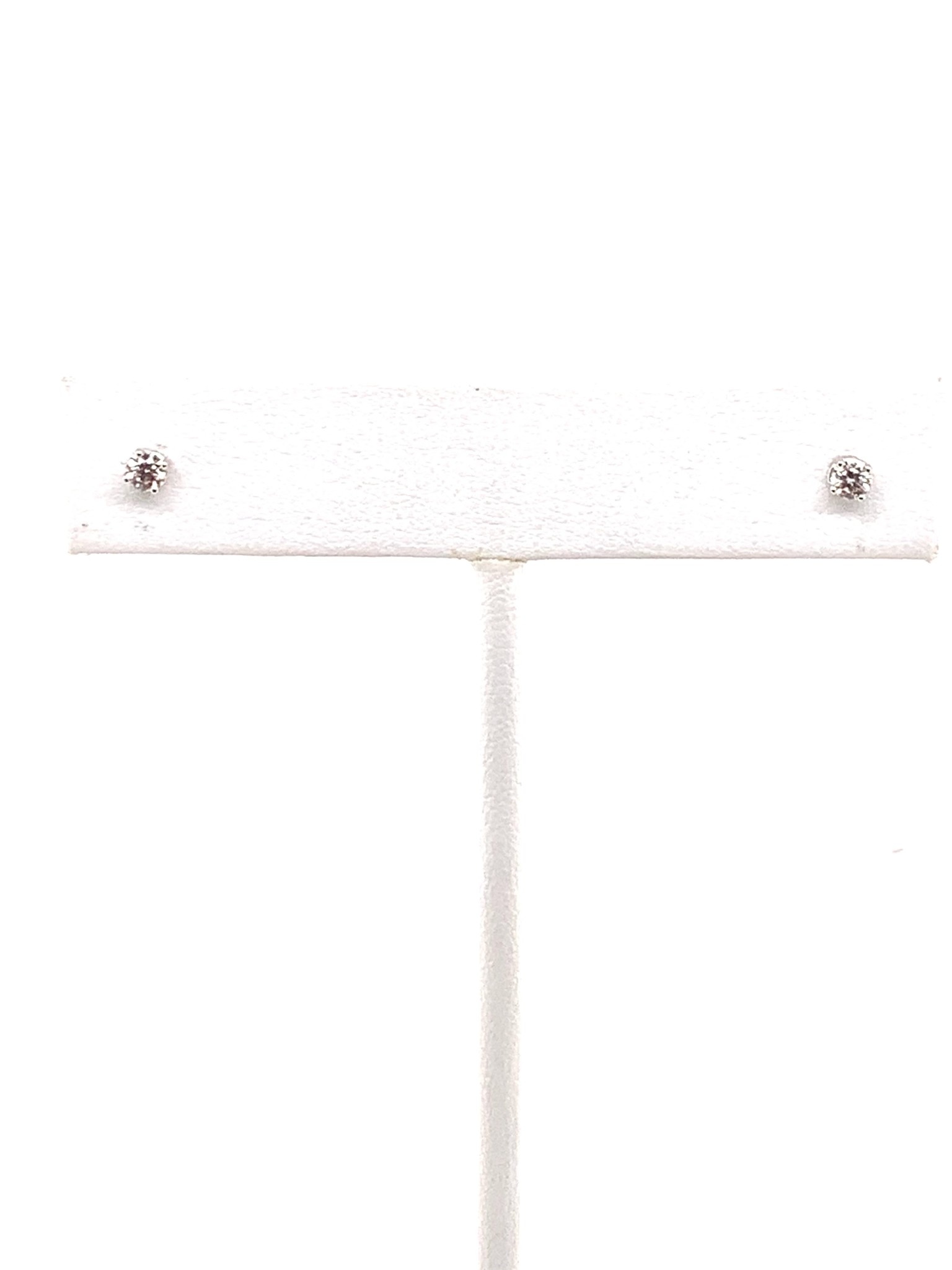 14K white gold 0.20 ct diamond earring studs