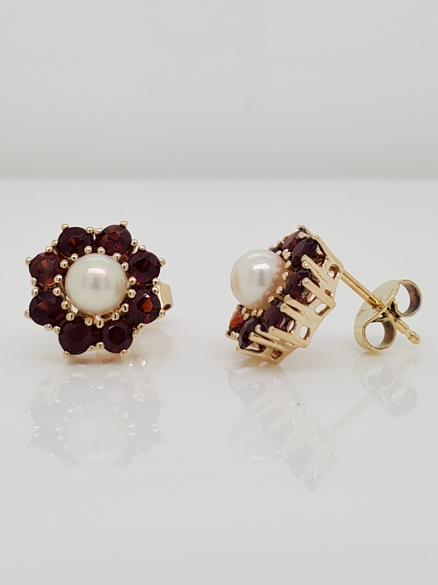 14KT Yellow Gold Estate Pearl and Garnet Stud Earrings