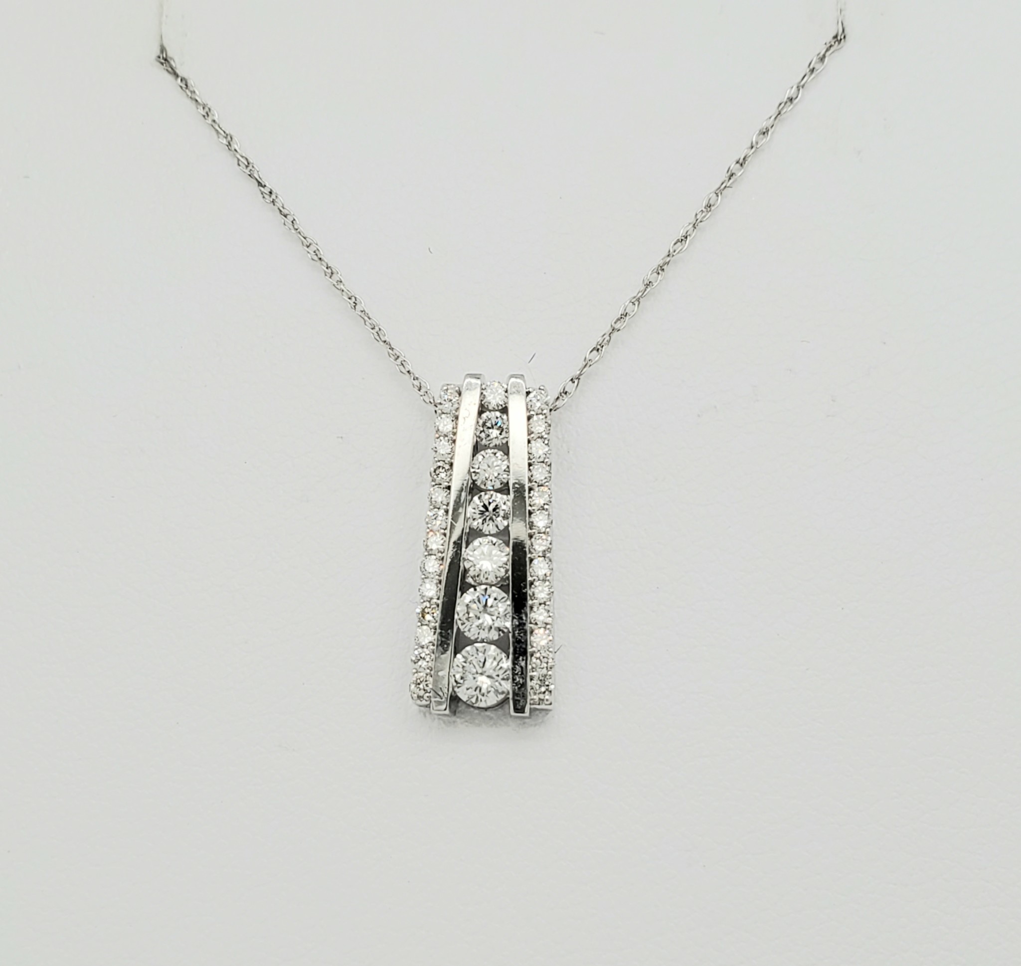 14KT WG Diamond Pendant 0.50 CTTW