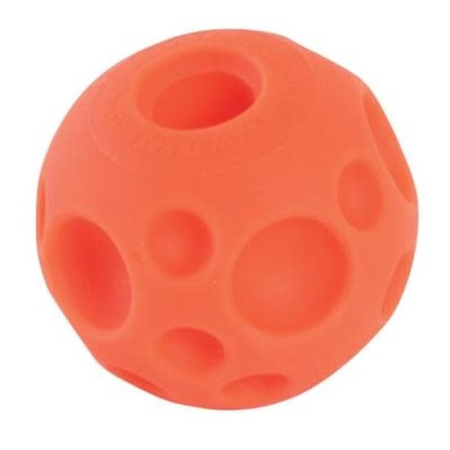 Omega Paw Tricky Treat Ball***Clearance****