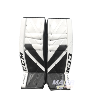 CCM Extreme Flex 5 Goalie Pads