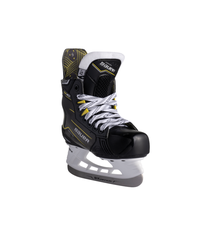 SUPREME M40 YOUTH HOCKEY SKATE