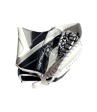 True CATALYST NITRO PRO SENIOR CATCHER BLACK/SILVER/WHITE