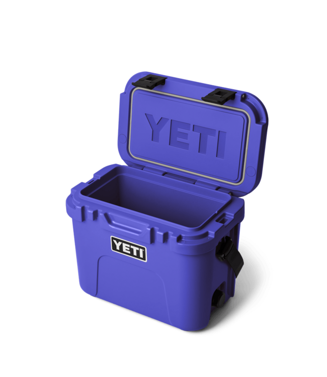 Roadie 15 Hard Cooler Ultramarine Violet