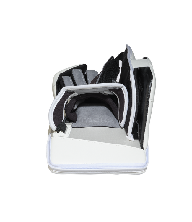 TACKS SENIOR GOALIE BLOCKER