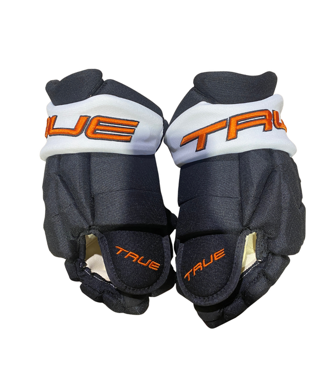 NICK DESLAURIERS PRO STOCK GLOVES - PHILADELPHIA FLYERS