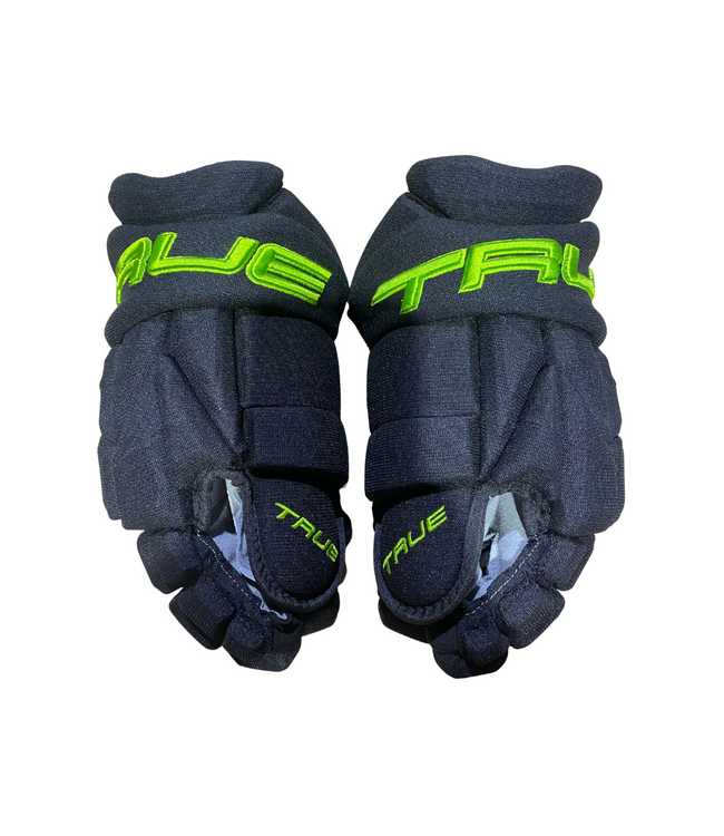LOGAN STANKOVEN PRO STOCK GLOVES - DALLAS STARS ALTERNATE