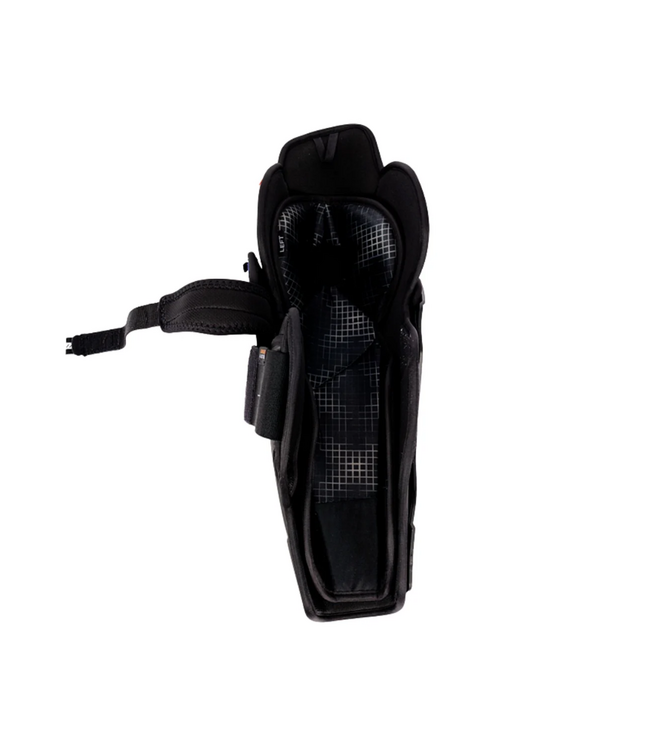 TACKS XR85 SENIOR SHIN GUARDS
