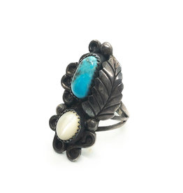 Vintage Silver Leaf and Ball Ring with Turquoise & White Chatoyant  Stones