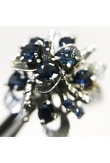 18K White Gold Floral Ring with Sapphires