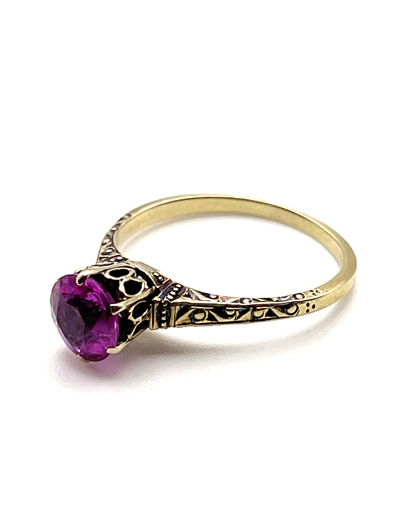 14K Pink Sapphire Ring with Decorative Setting Size 7½