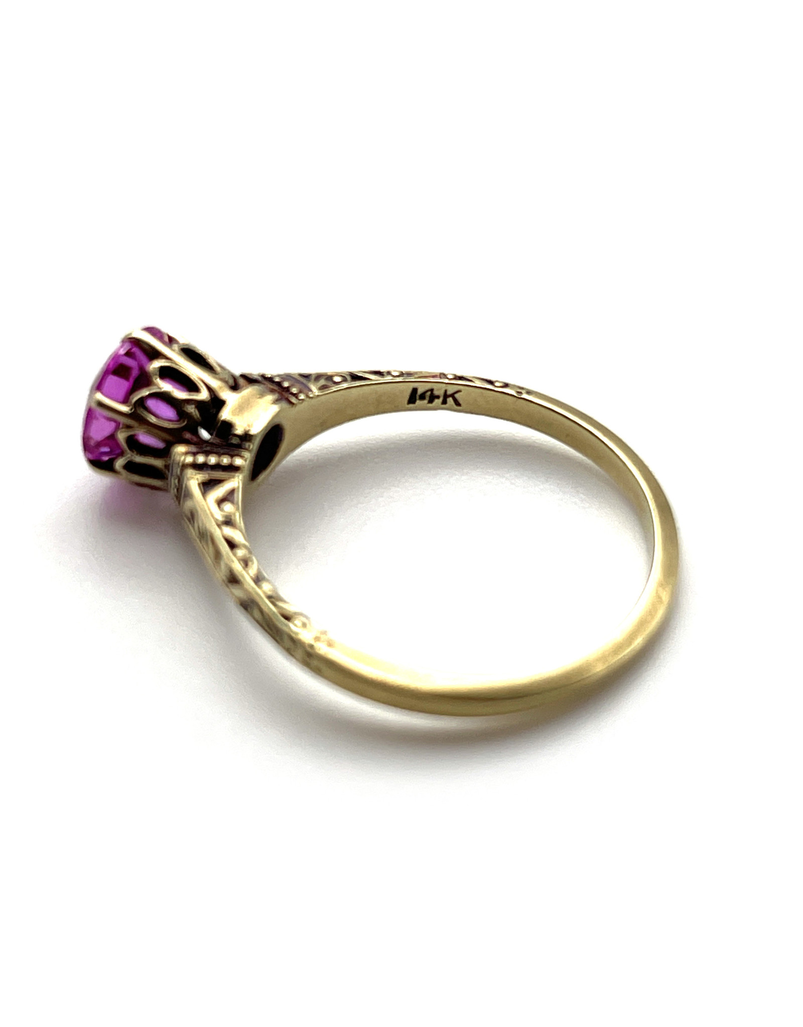14K Pink Sapphire Ring with Decorative Setting Size 7½