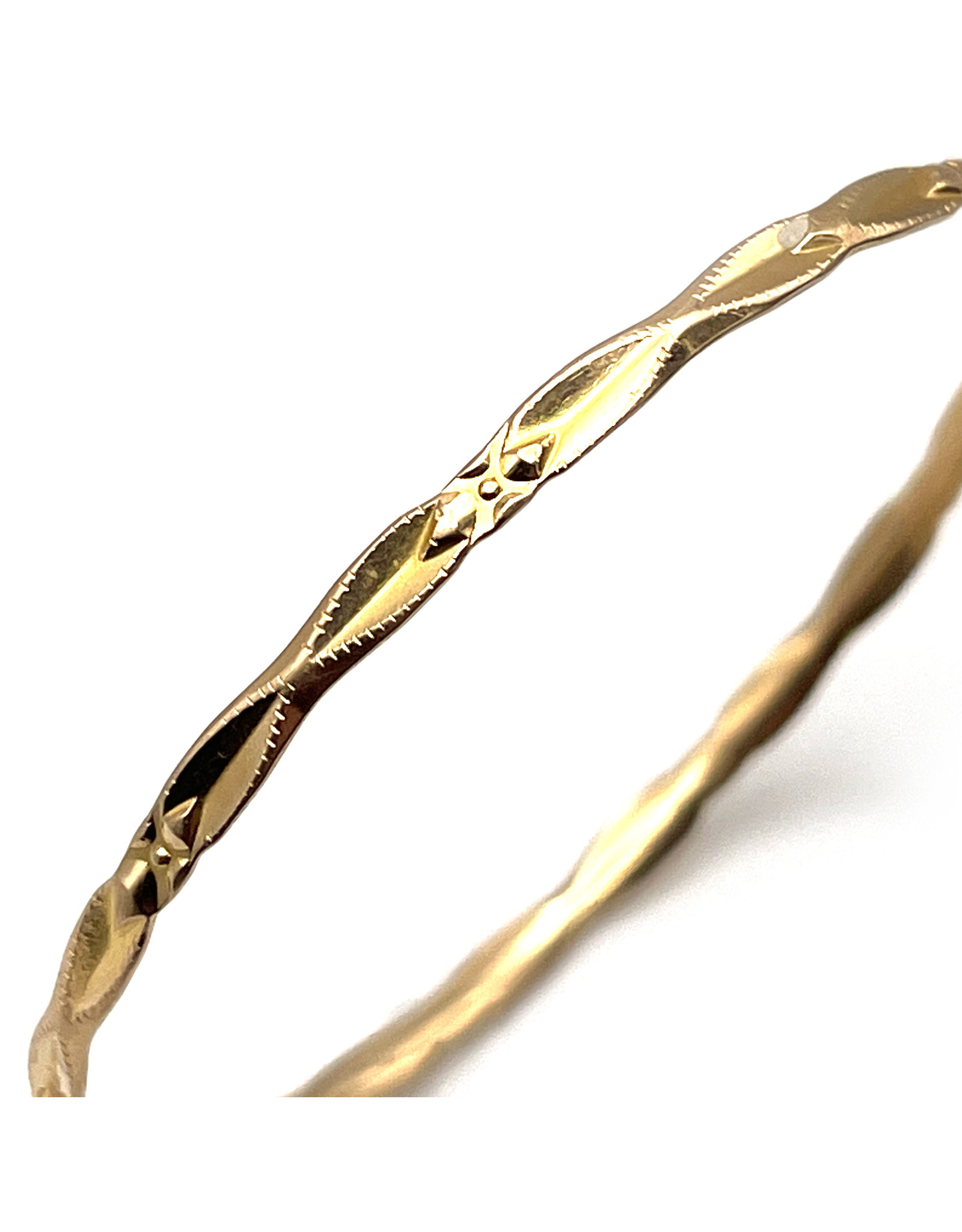 7 in. 14K Gold Etched Patterned Bangle