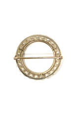 14K Gold Circular Brooch with Round of 23 Pearls