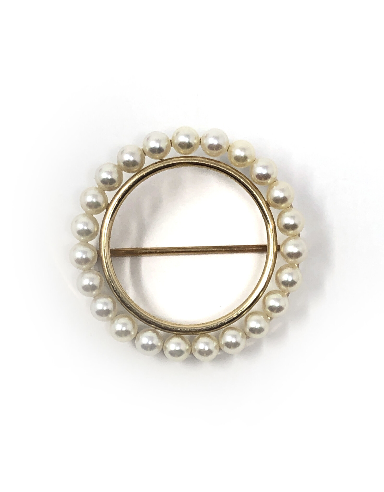 14K Gold Circular Brooch with Round of 23 Pearls