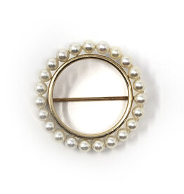 14K Gold Circular Brooch with Round of 23 Pearls