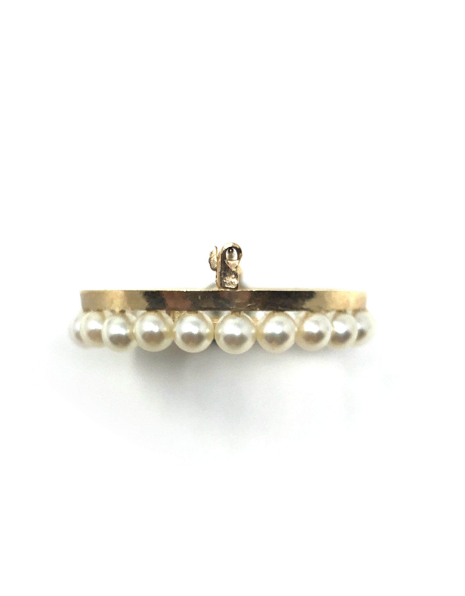14K Gold Circular Brooch with Round of 23 Pearls