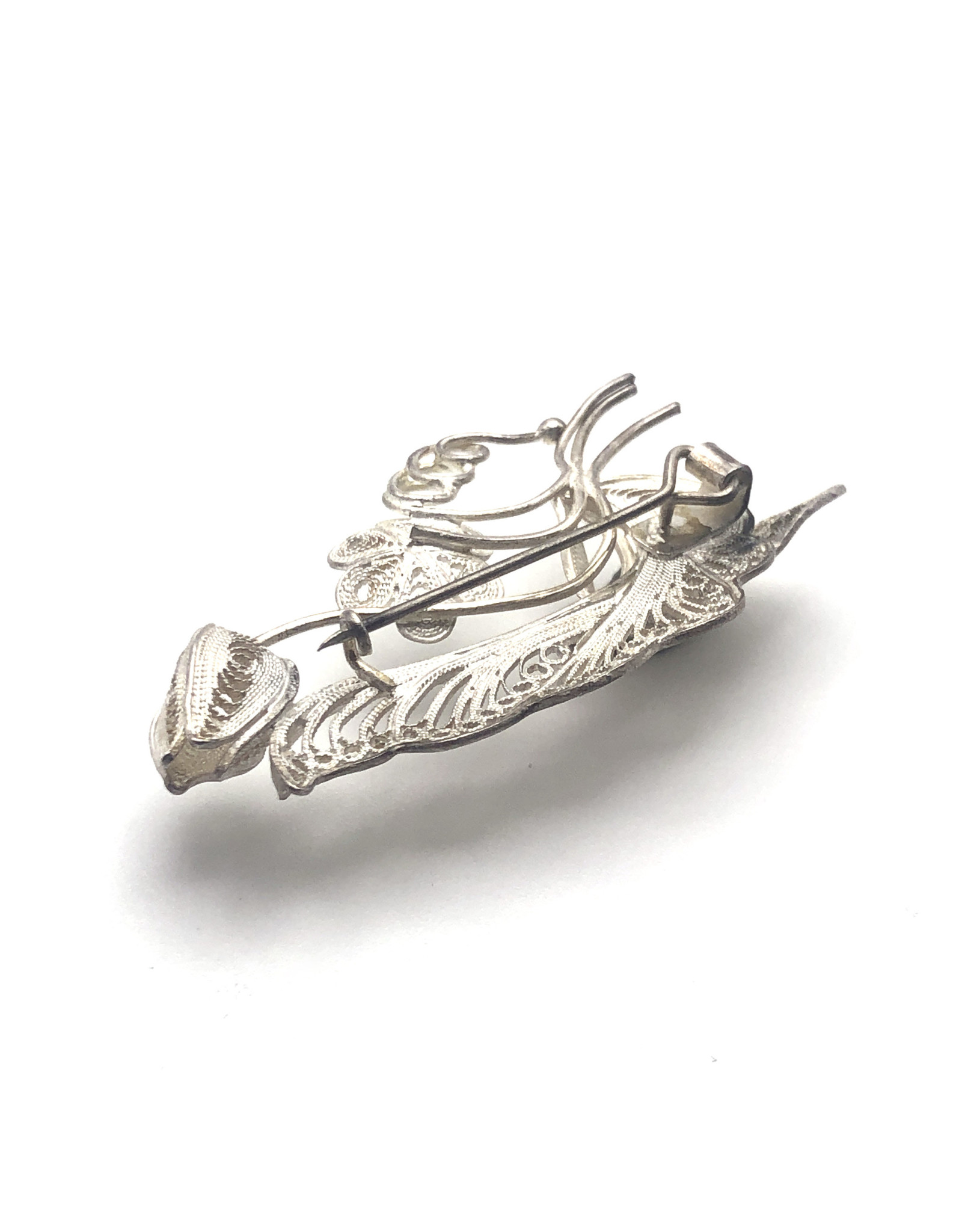 Sterling Filigree Flowers, Leaves & Tendril Brooch