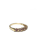 T&C 14K Gold Ring with Row of 5 Spinels & Scrollwork Motif