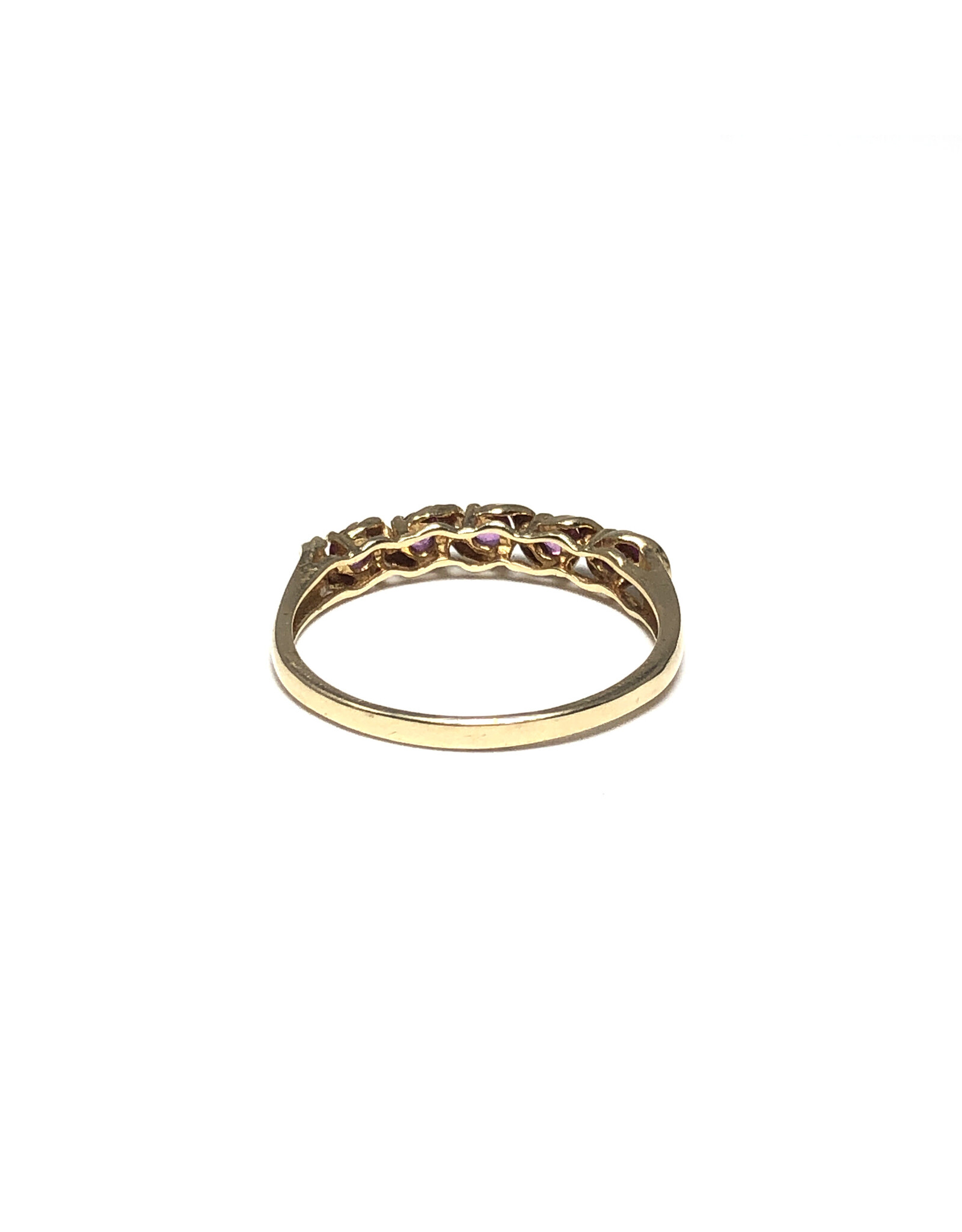 T&C 14K Gold Ring with Row of 5 Spinels & Scrollwork Motif