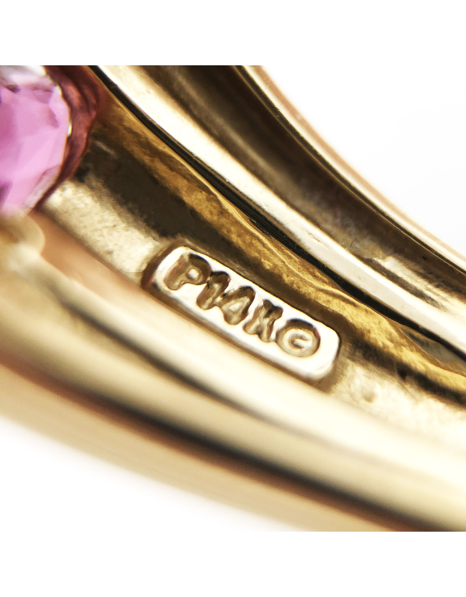 14K Gold Ring with Row of 3 Garnets & 2 Morganites on Lattice Motif