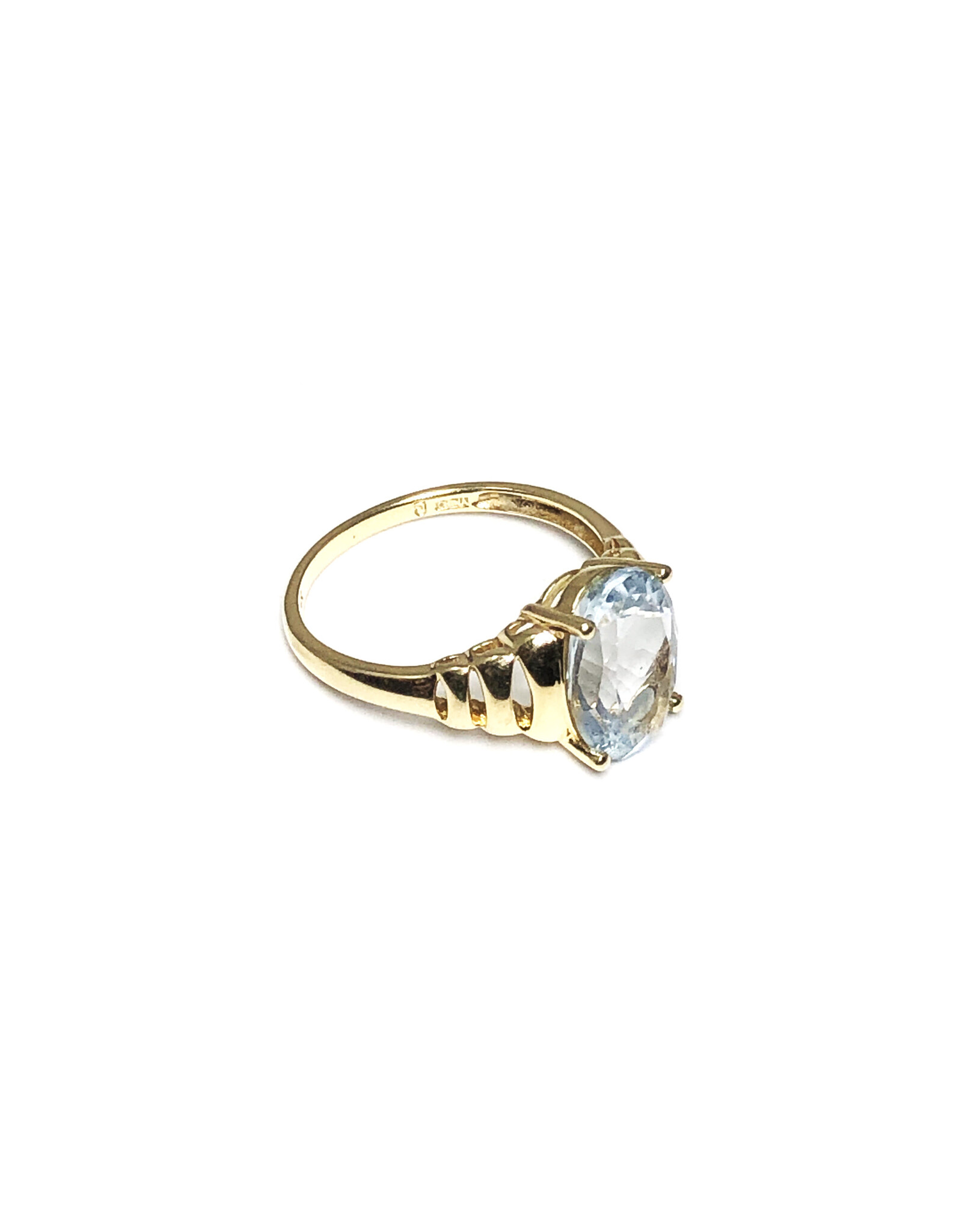 14K Gold Cocktail Ring with Large Aquamarine