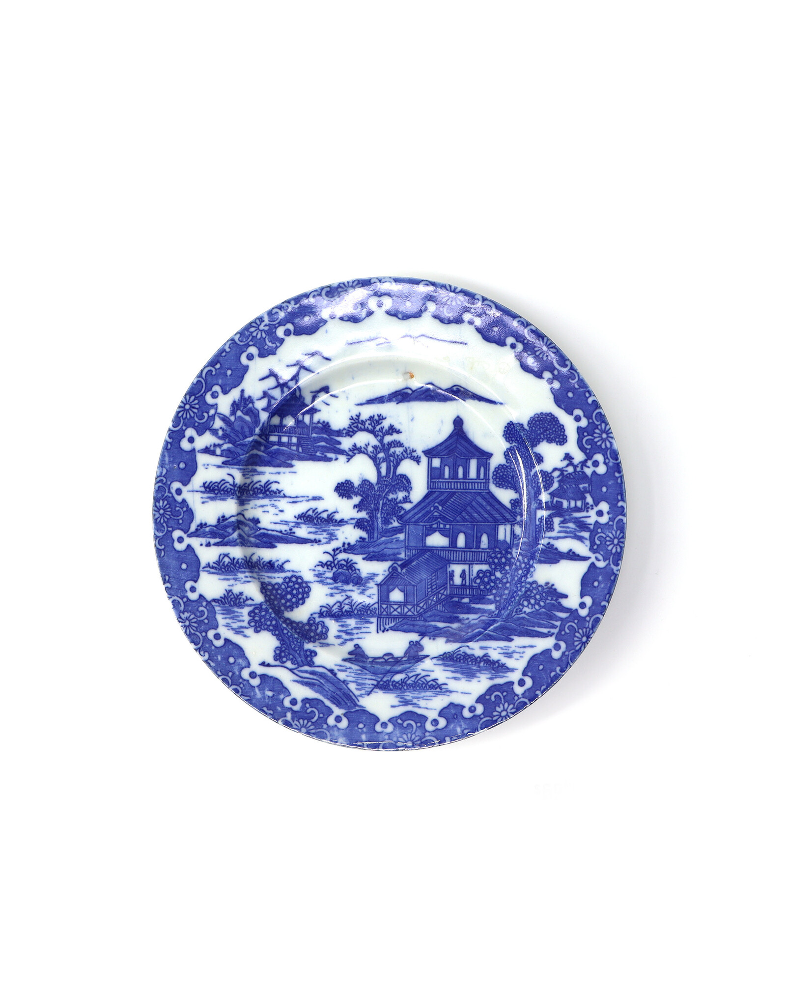Small Vintage Blue Willow Porcelain Plate