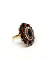 10K Gold Ring with Large Garnet Surrounded by Seed Pearls and Medium and Small Garnets