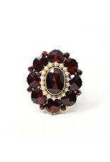 10K Gold Ring with Large Garnet Surrounded by Seed Pearls and Medium and Small Garnets