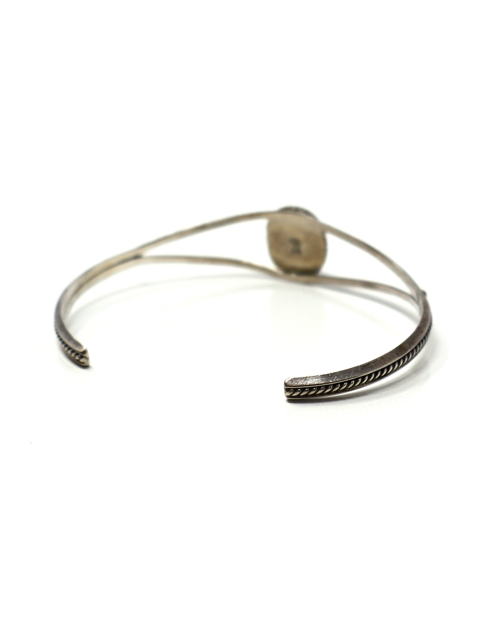 Onyx Cabochon Narrow Split-Shank Sterling Navajo Bracelet with Cord Motif