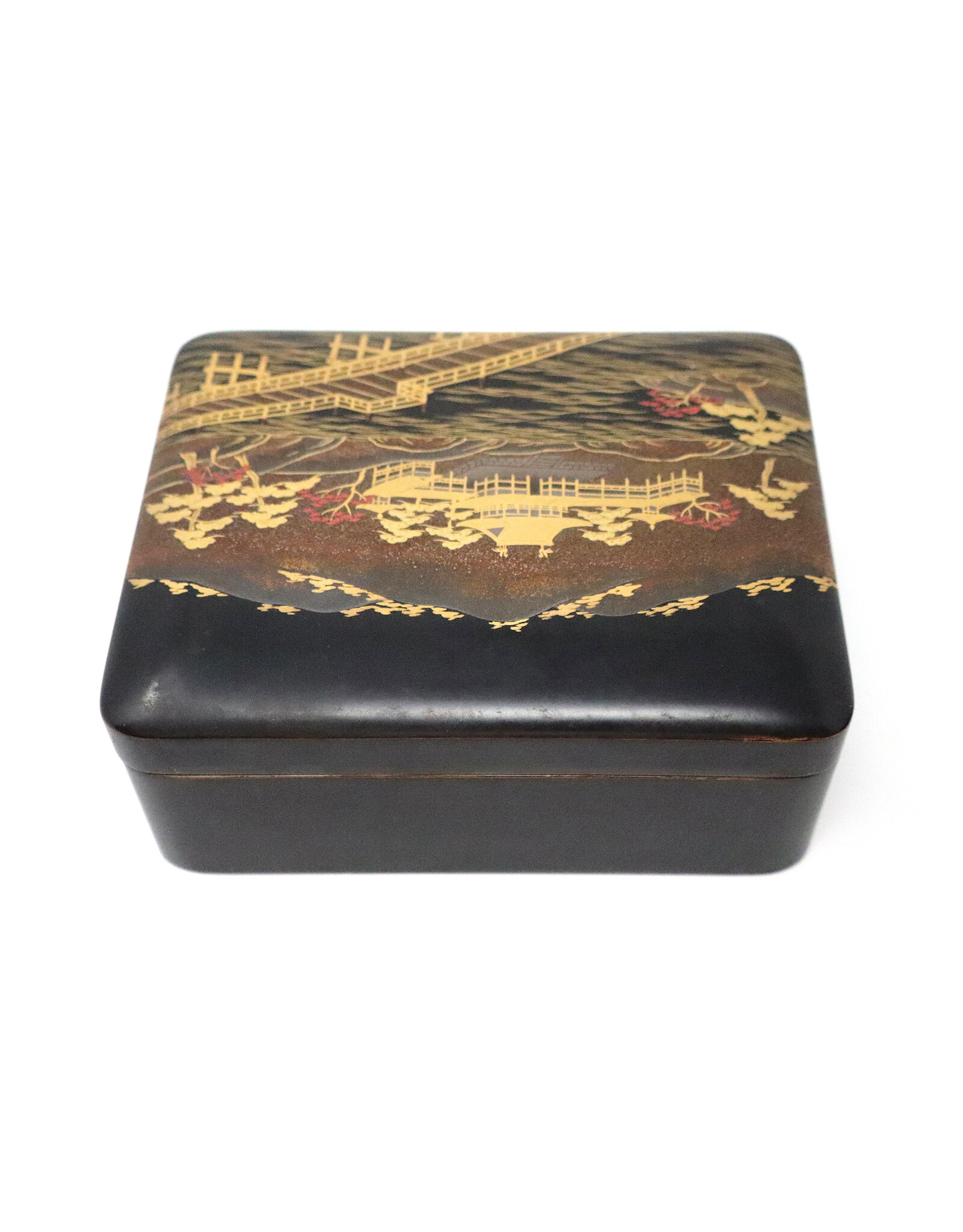 Small Vintage Maki-e Box with Landscape of Uji River and Byodo-In Temple