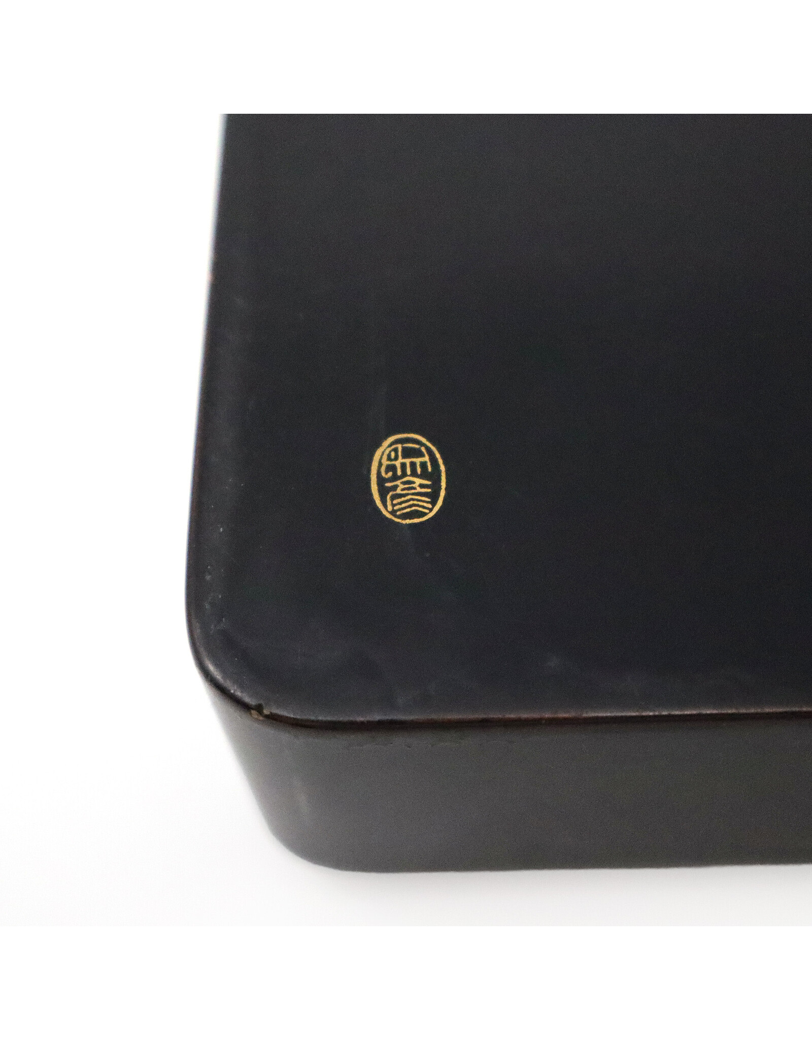 Small Vintage Maki-e Box with Landscape of Uji River and Byodo-In Temple