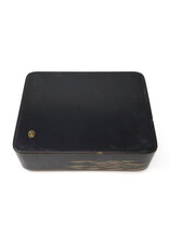 Small Vintage Maki-e Box with Landscape of Uji River and Byodo-In Temple