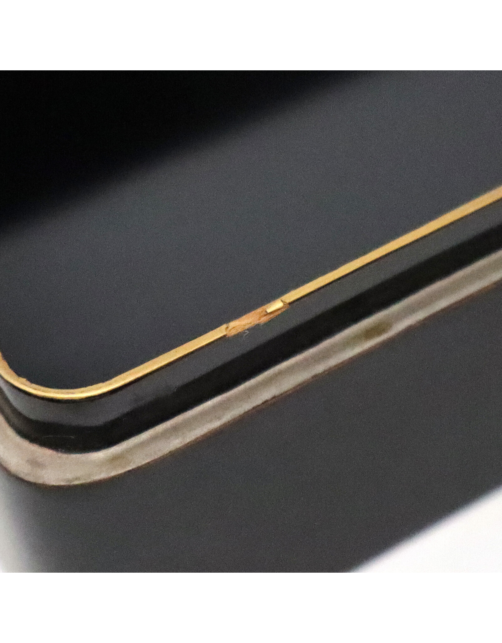 Small Vintage Maki-e Box with Landscape of Uji River and Byodo-In Temple