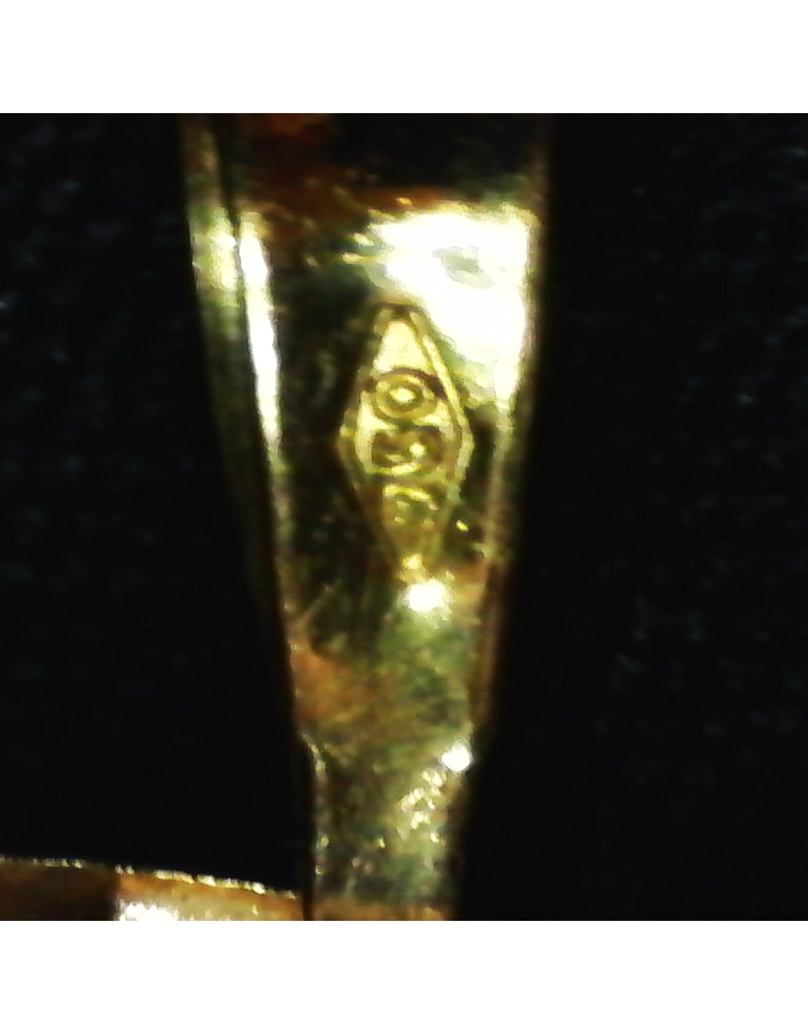 Young Woman with Flowers Cameo Brooch in 18K Gold Setting with Bale