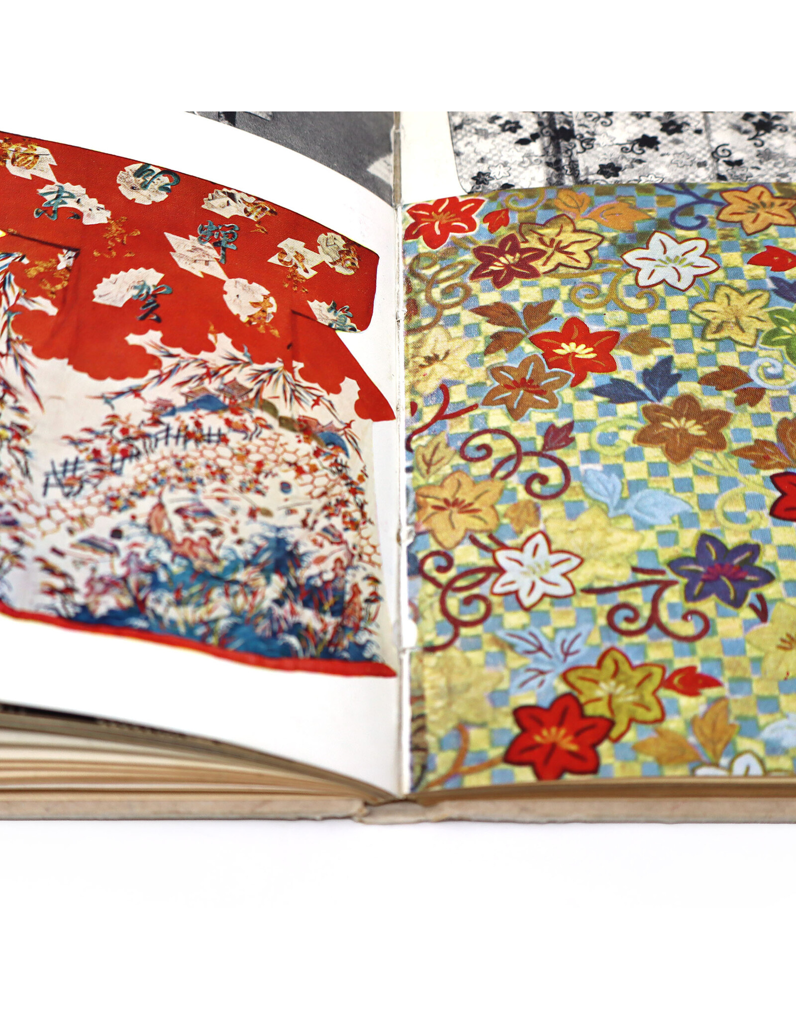 Tuttle Textiles (Arts & Crafts of Japan Series No.2)