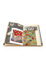 Tuttle Textiles (Arts & Crafts of Japan Series No.2)