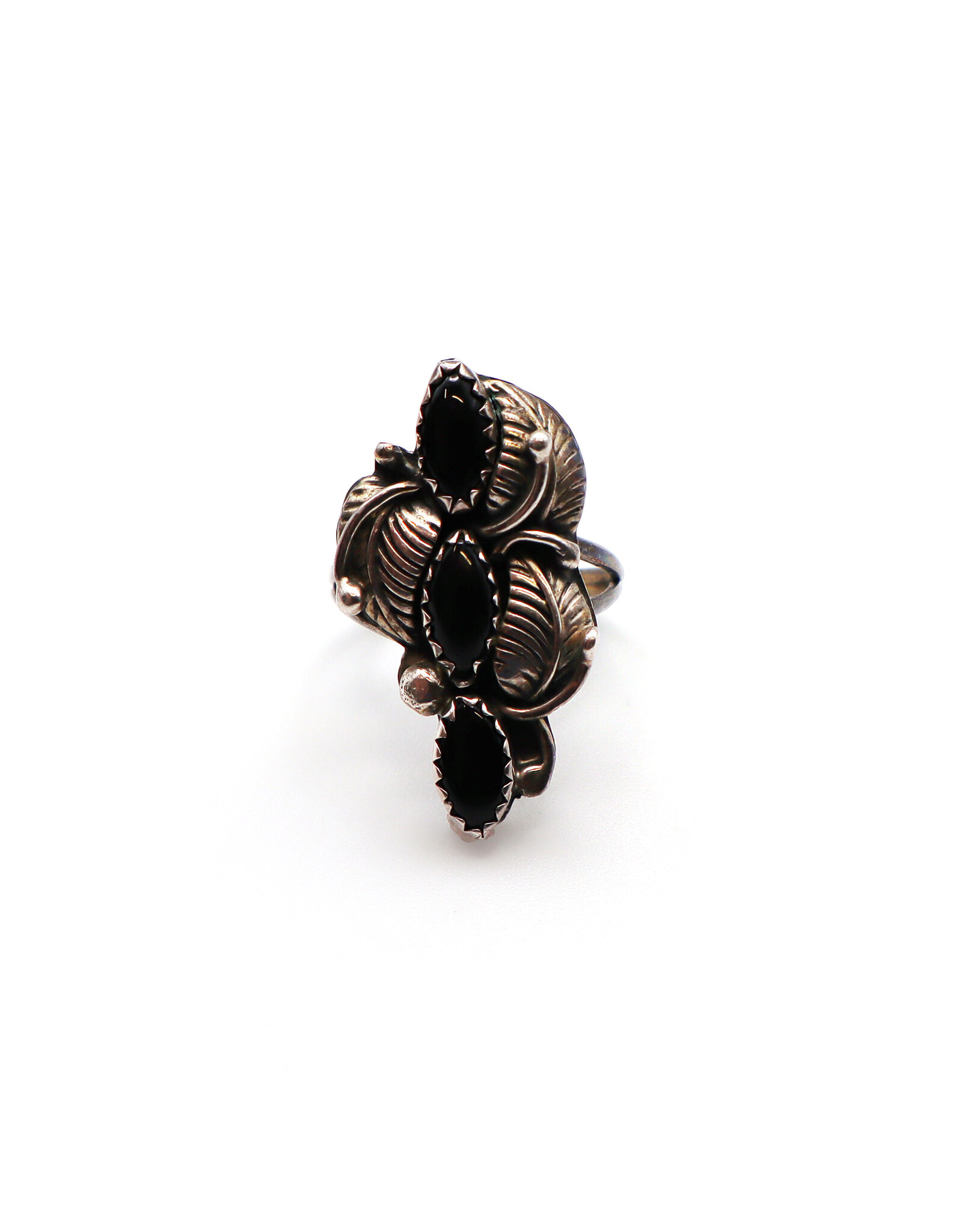 Vintage Navajo-Style Leaf-Motif Ring with Three Small Onyx Marquise Cabochons