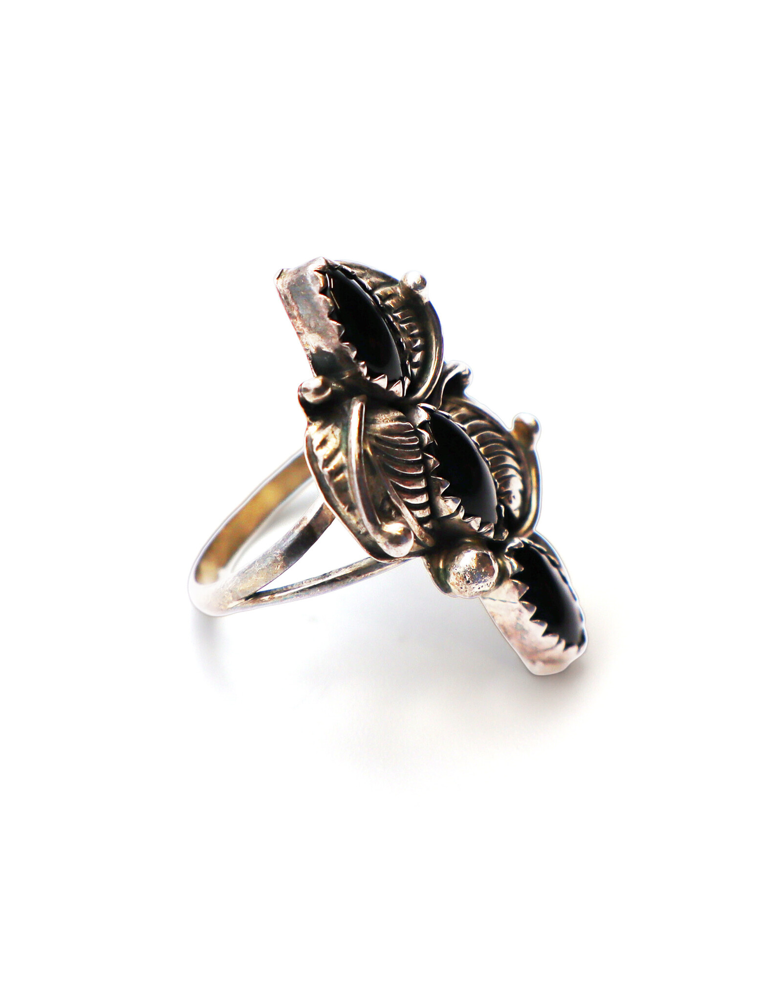 Vintage Navajo-Style Leaf-Motif Ring with Three Small Onyx Marquise Cabochons