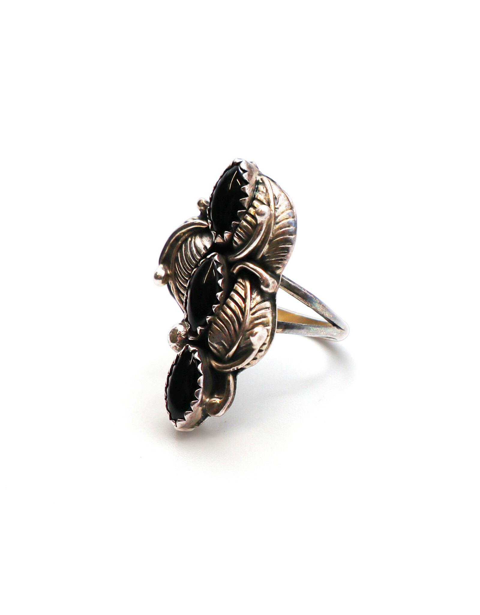 Vintage Navajo-Style Leaf-Motif Ring with Three Small Onyx Marquise Cabochons