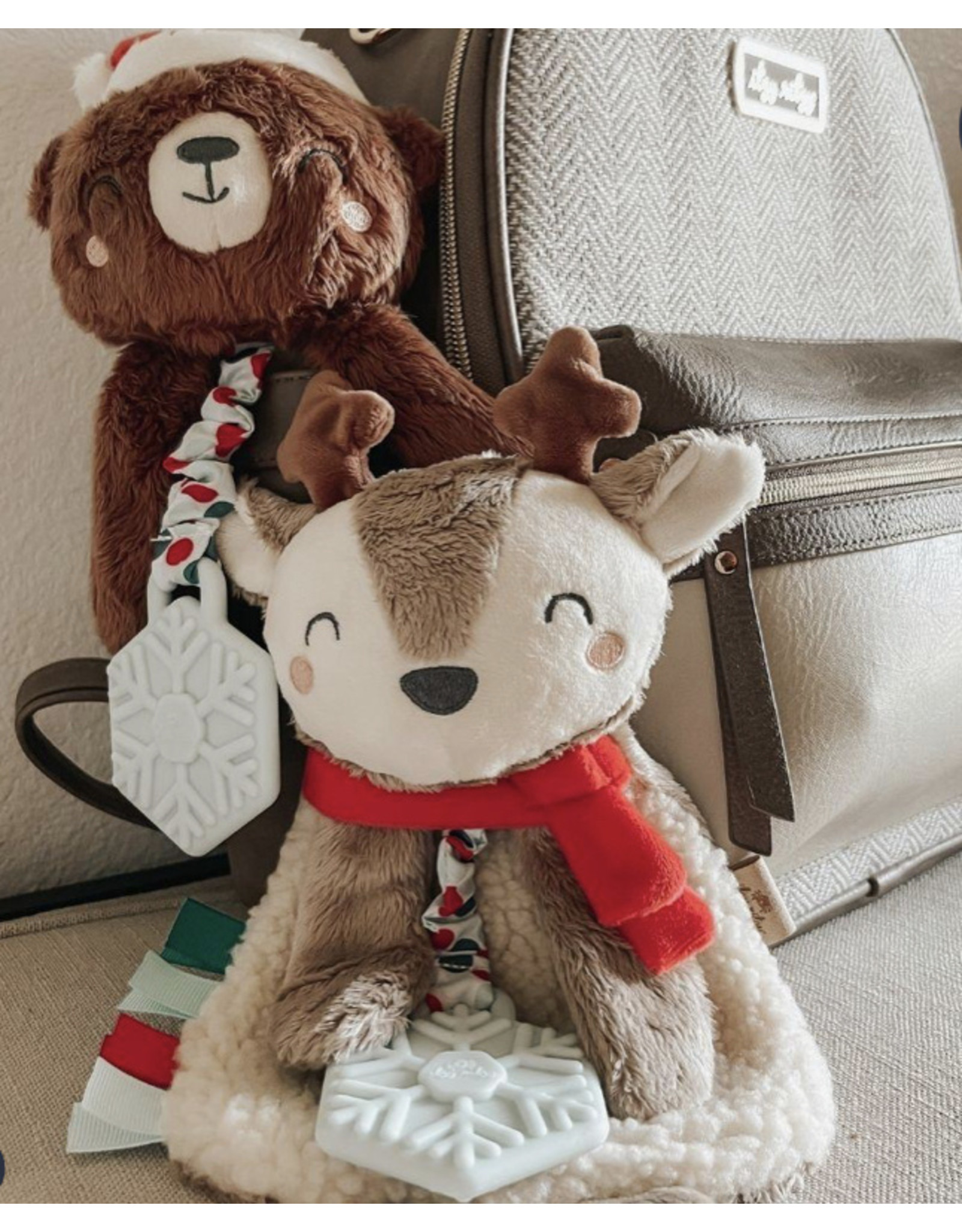 Itzy Ritzy Itzy Ritzy Holiday Bear Plush Theeter Toy