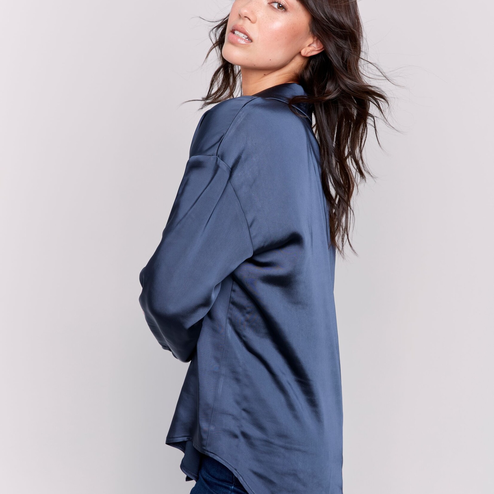 Charlie B Chemise C4489R En Satin-Marine