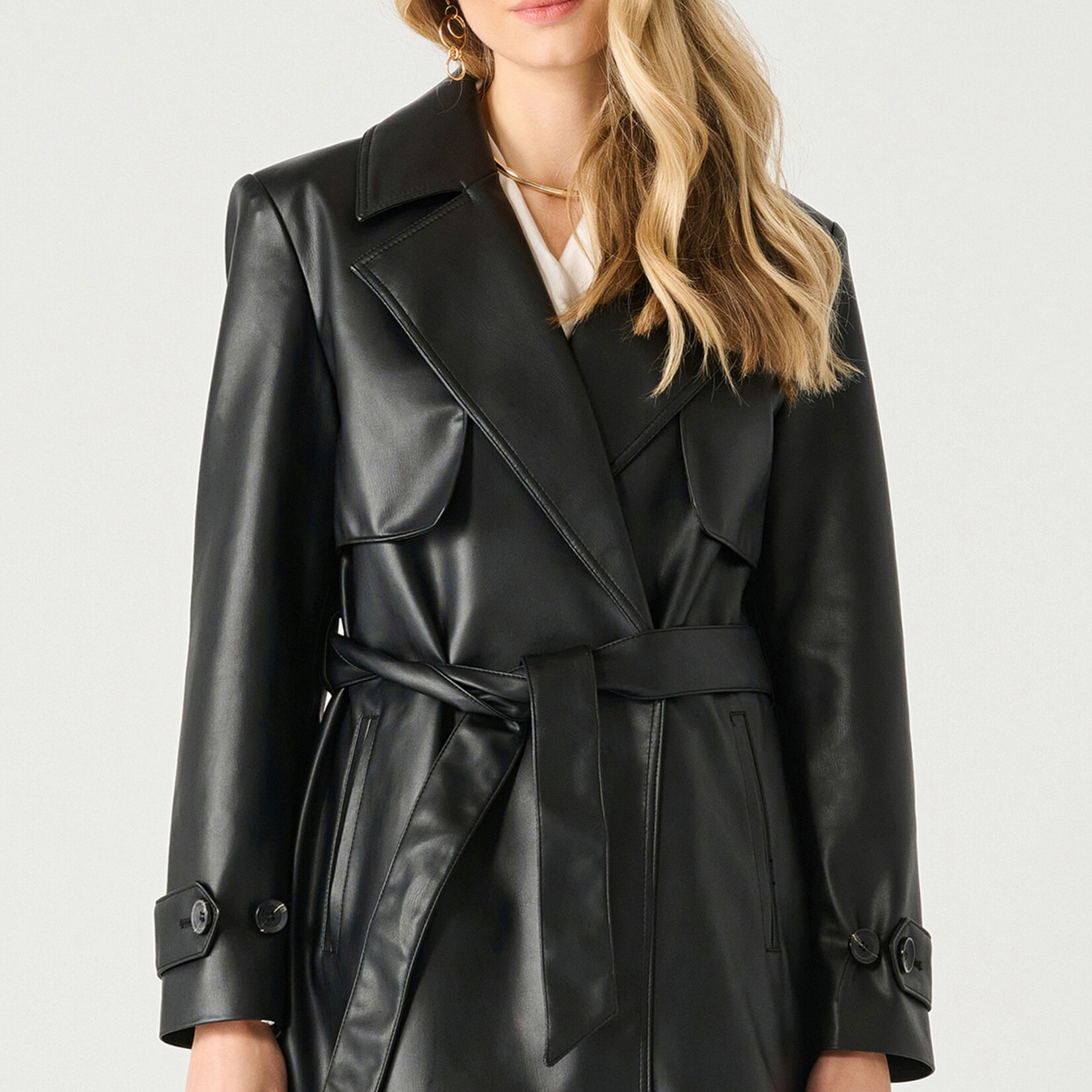 Trench En Faux Cuir Noir Au Bout Du Monde