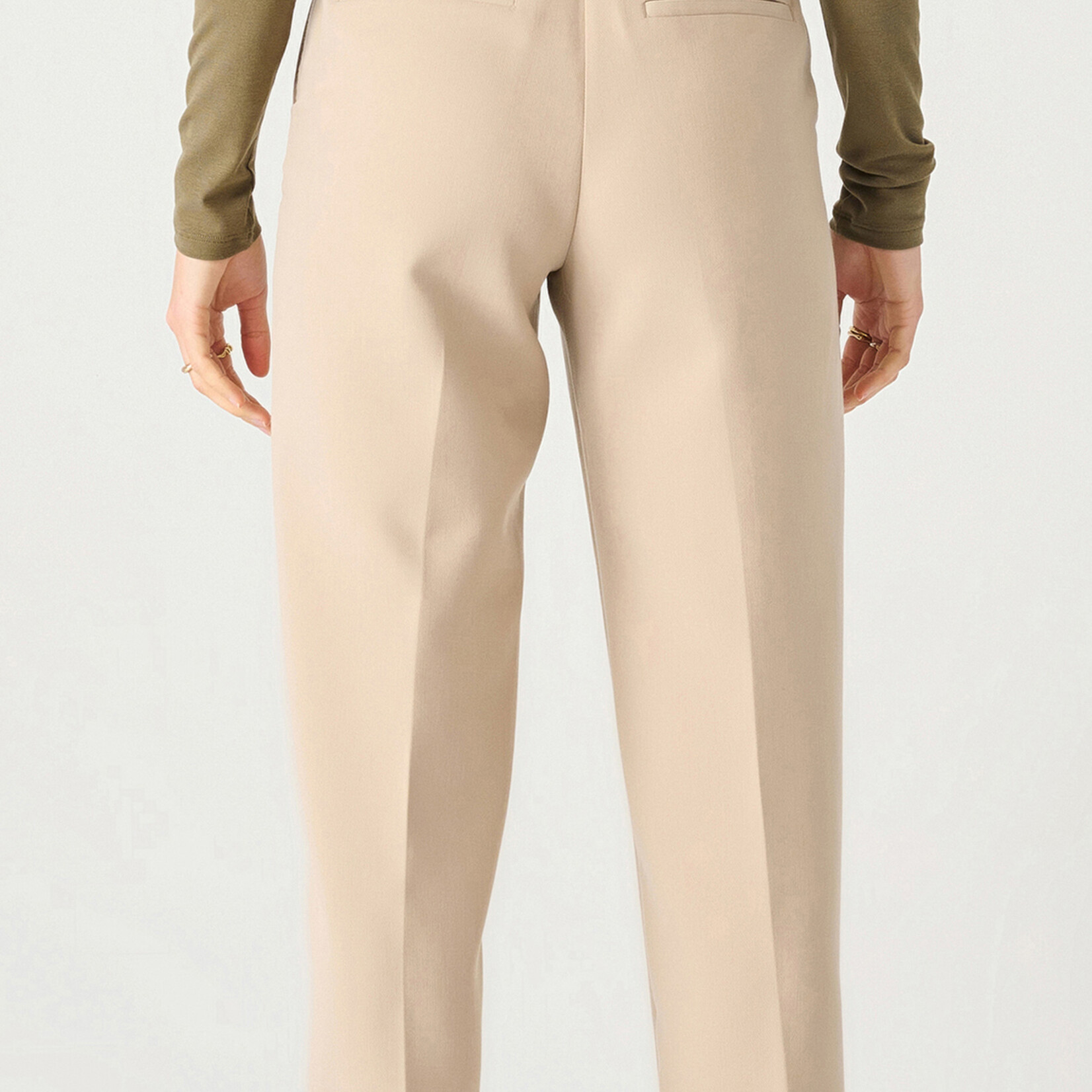 Black Tape Pantalon Jambe Droite Avec Cuff-Taupe Clair