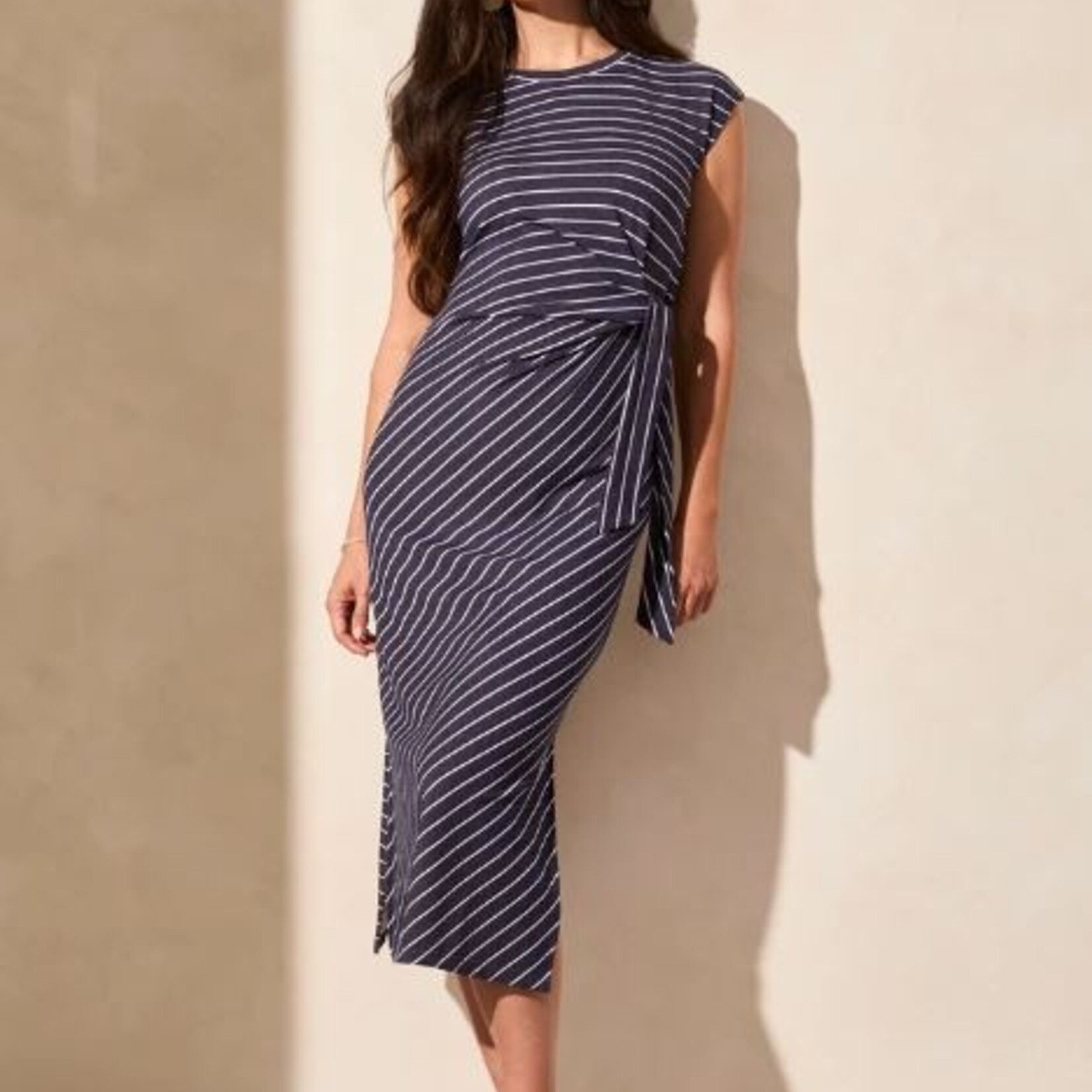 Robe avec boucle a l`avant - Marine