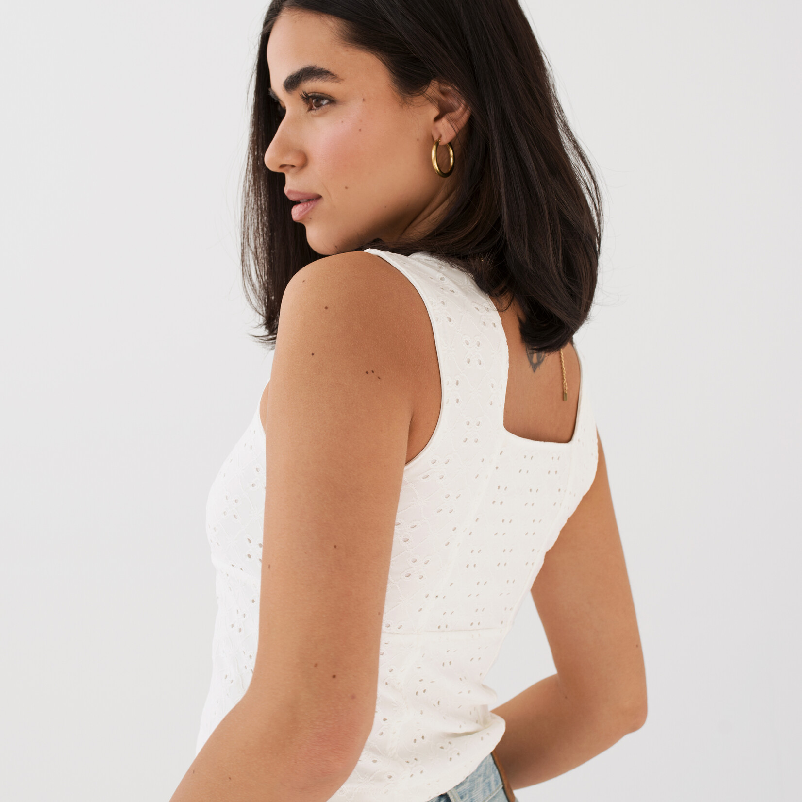 Daily Story Top Bridget - White