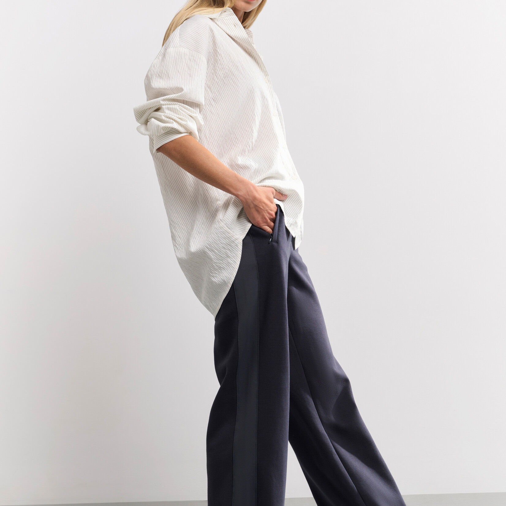 Yaya Pantalon à jambe large avec bande contrastée - Phantom
