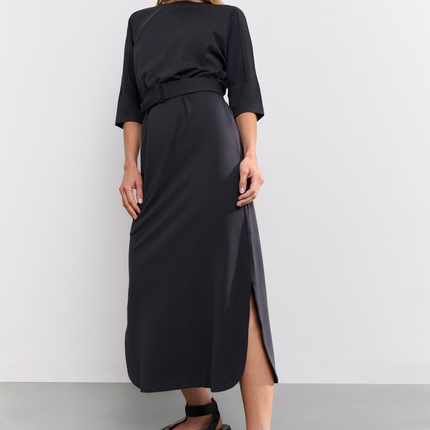 Yaya Robe avec ceinture - Phantom