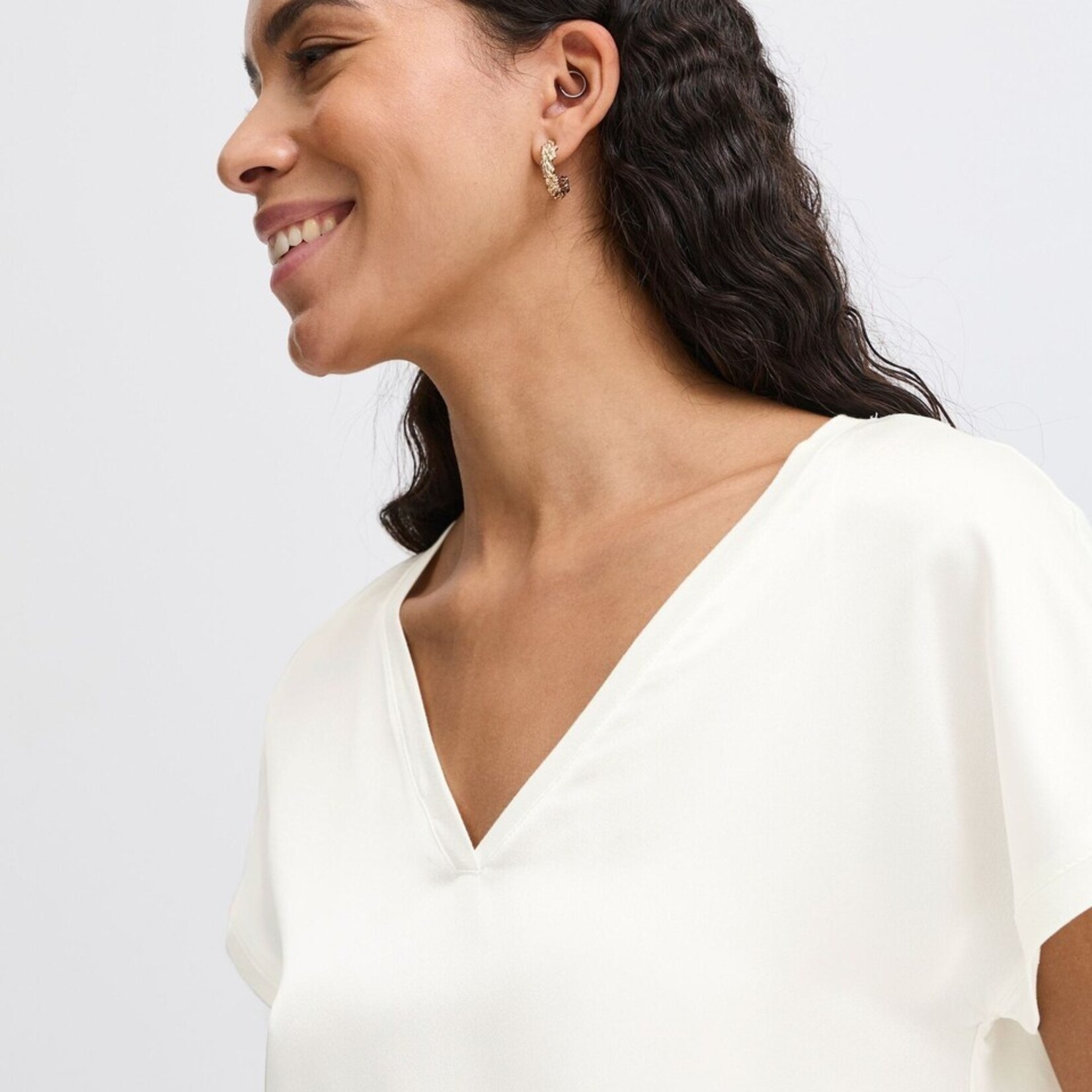 b.young T-Shirt Selita Col-V - Marshmallow